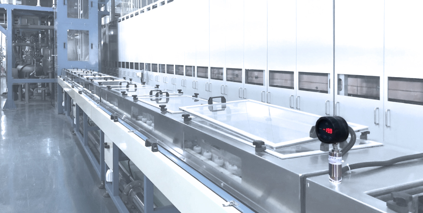 eyc-tech Dew Point Meter in Lithium Battery Factory eyc-tech Dew Point Meter in Lithium Battery Factory